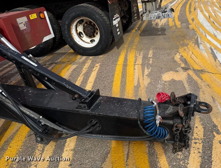 image for item FB0757 2004 Landoll tilt deck equipment trailer