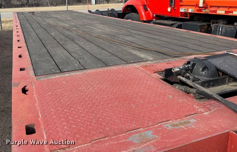 image for item FB0757 2004 Landoll tilt deck equipment trailer