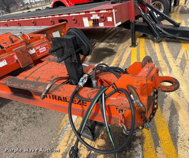 image for item FB0758 2004 Trail-eze tilt deck equipment trailer