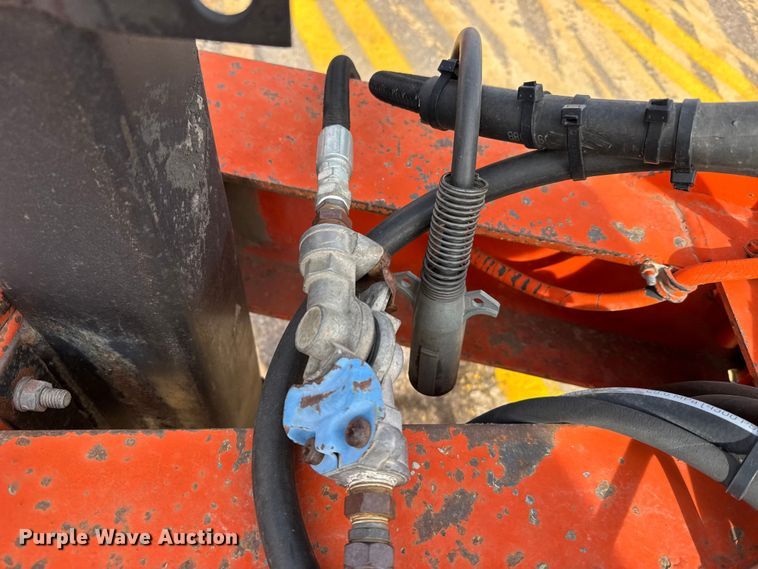 image for item FB0758 2004 Trail-eze tilt deck equipment trailer