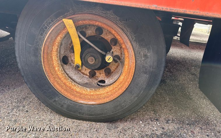 image for item FB0758 2004 Trail-eze tilt deck equipment trailer