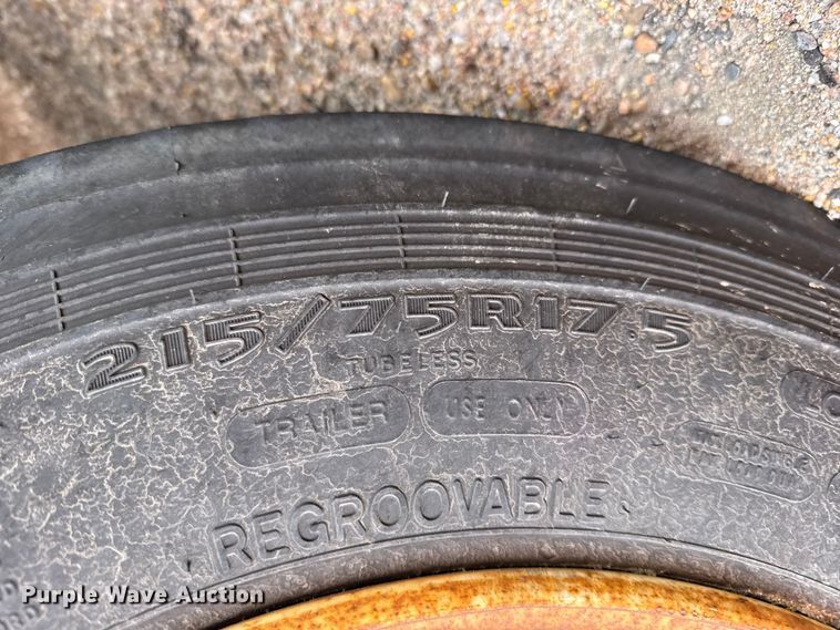 image for item FB0758 2004 Trail-eze tilt deck equipment trailer