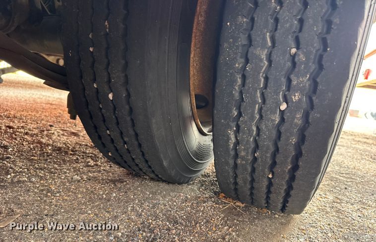 image for item FB0759 2004 Trail-eze tilt deck equipment trailer