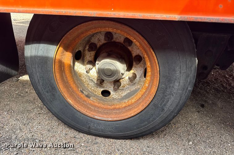 image for item FB0759 2004 Trail-eze tilt deck equipment trailer