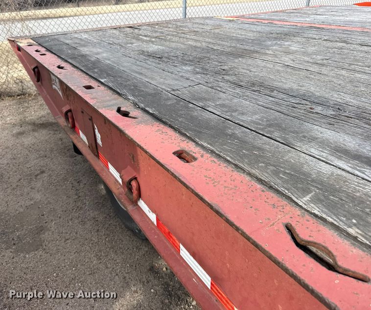 image for item FB0760 2009 Landoll tilt deck equipment trailer