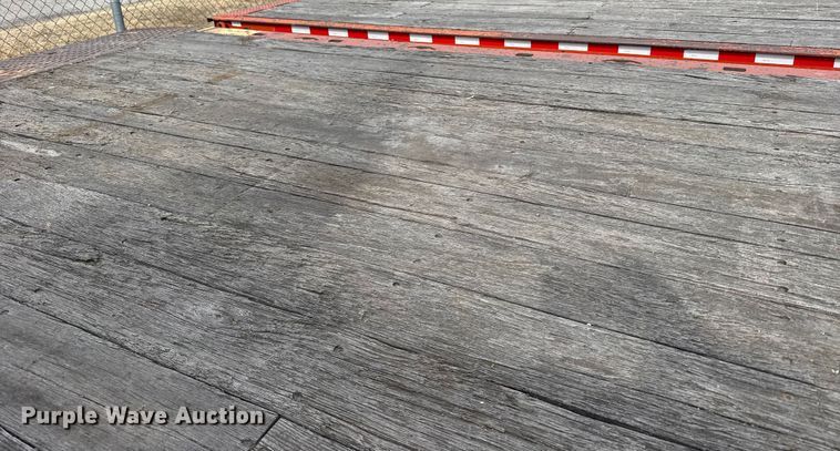 image for item FB0760 2009 Landoll tilt deck equipment trailer