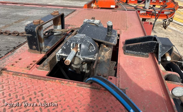 image for item FB0760 2009 Landoll tilt deck equipment trailer