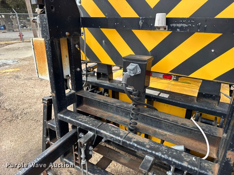 image for item FB0761 2011 Trinity  Energy Absorption system  crash attenuator