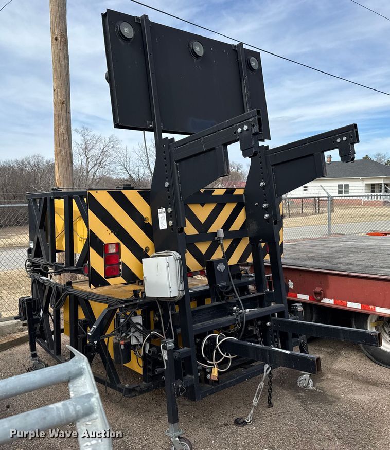 image for item FB0762 2011 Trinity Energy Absorption Systems crash attenuator  