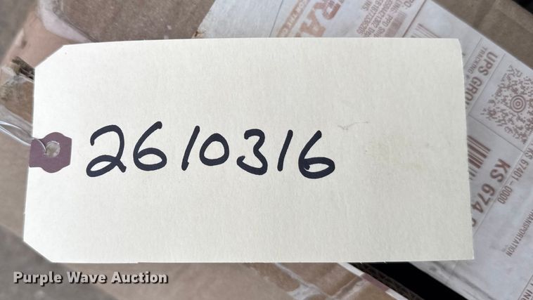 image for item FB0766 Lawn and garden equipment