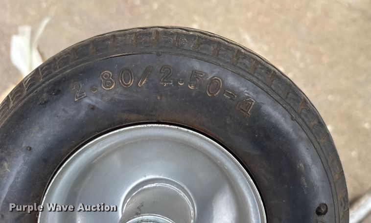 image for item FB0766 Lawn and garden equipment