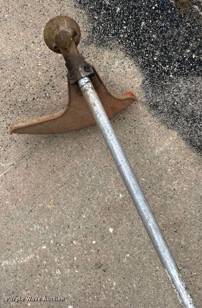 image for item FB0766 Lawn and garden equipment