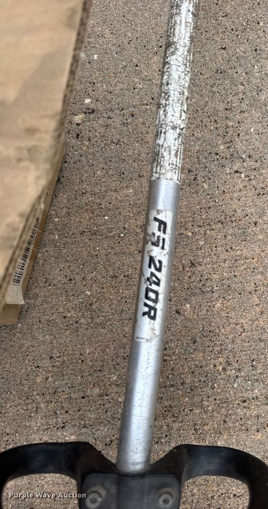 image for item FB0766 Lawn and garden equipment