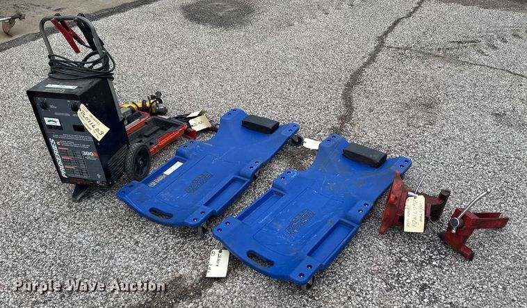 image for item FB0767 Tools