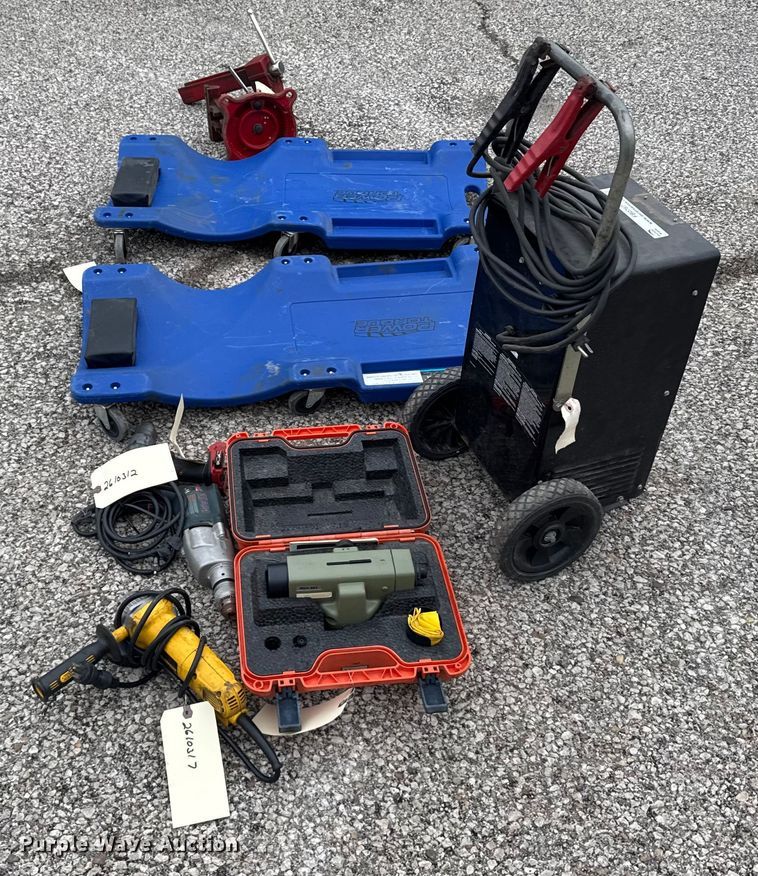 image for item FB0767 Tools