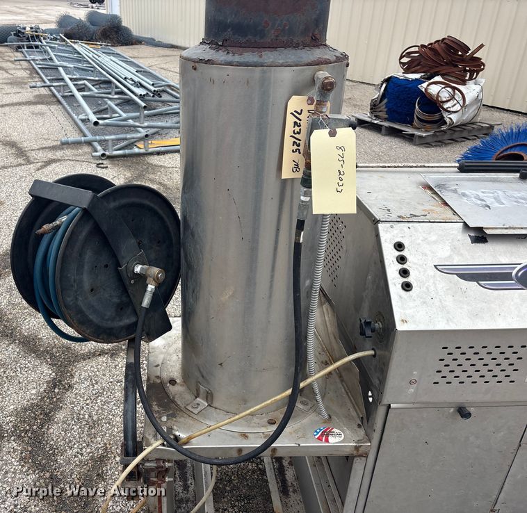 image for item FB0769 2012 Alkota 4201 NGUL pressure washer