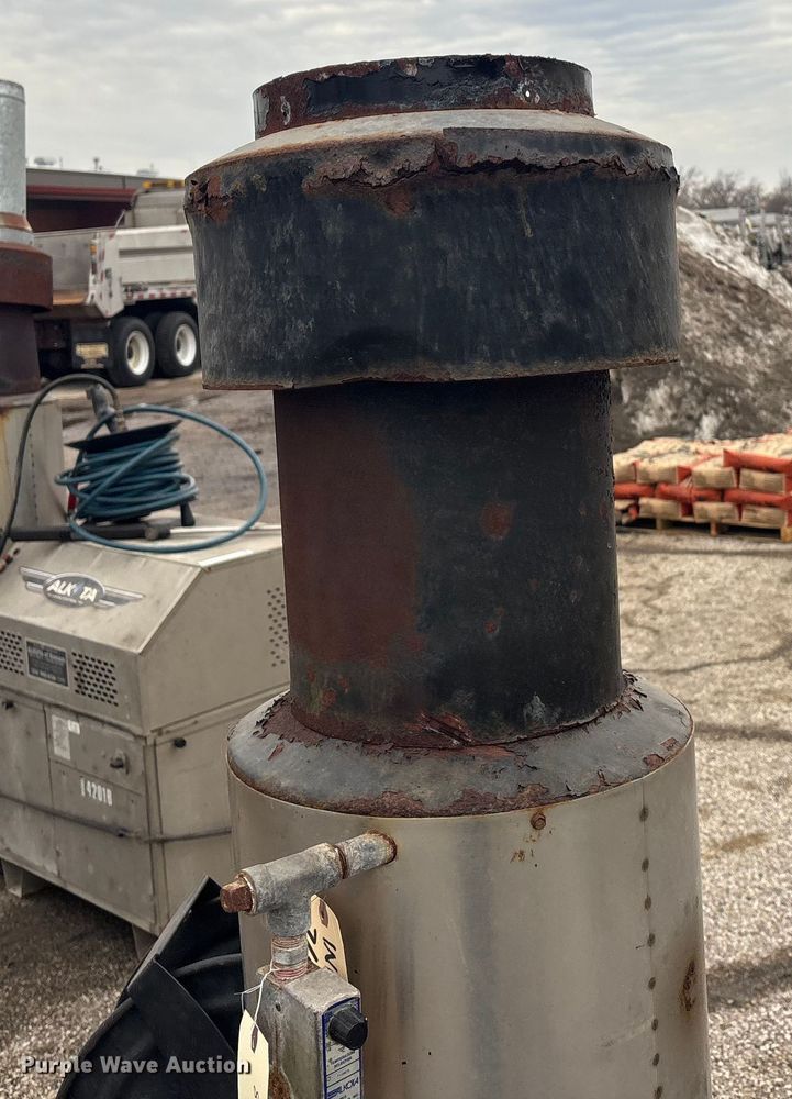 image for item FB0769 2012 Alkota 4201 NGUL pressure washer