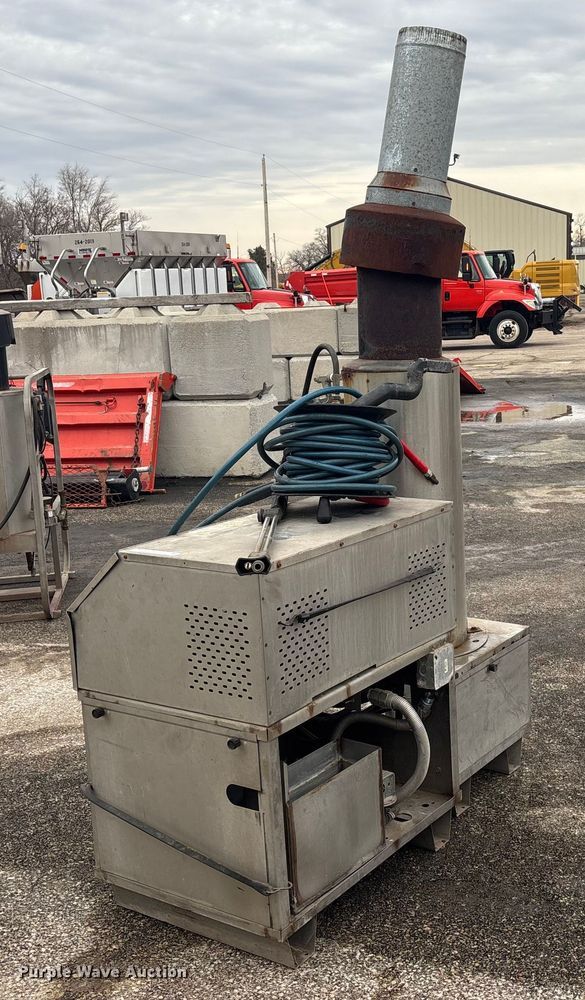 image for item FB0770 2012 Alkota 4201 NGUL pressure washer