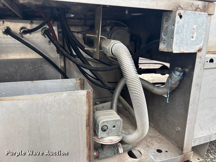 image for item FB0770 2012 Alkota 4201 NGUL pressure washer