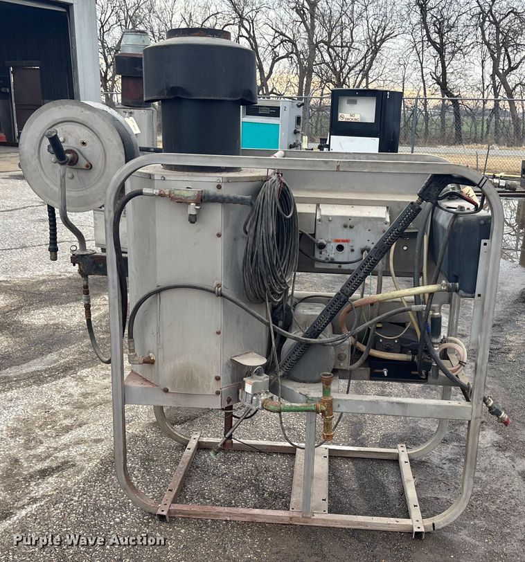 image for item FB0771 2015 Hydro Tek HN20004E2G pressure washer