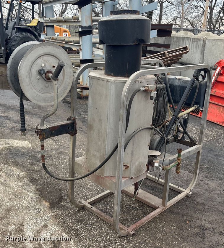 image for item FB0771 2015 Hydro Tek HN20004E2G pressure washer