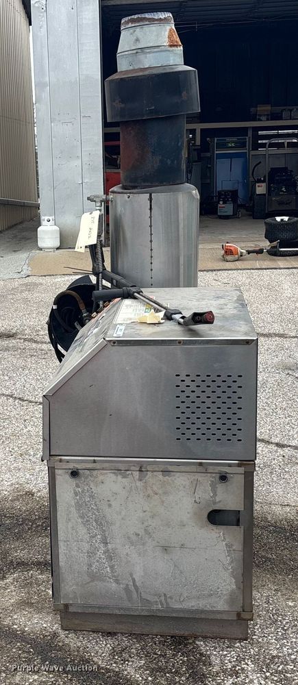 image for item FB0772 2012 Alkota 4201 NGUL pressure washer