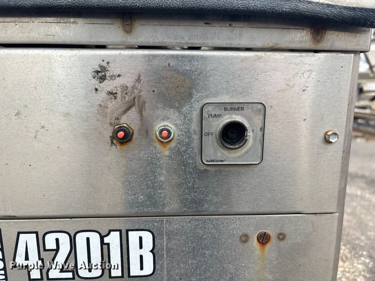 image for item FB0772 2012 Alkota 4201 NGUL pressure washer