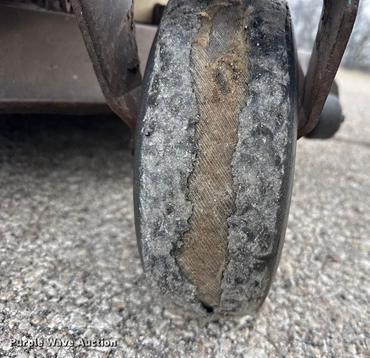 image for item FB0775 Grasshopper 120 ZTR lawn mower