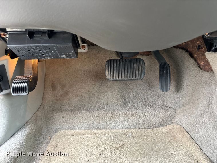 image for item FB0776 2010 Ford Crown Victoria 