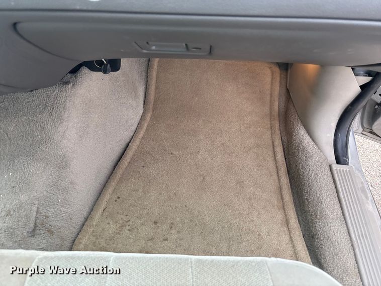 image for item FB0776 2010 Ford Crown Victoria 