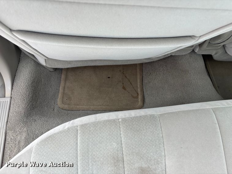 image for item FB0776 2010 Ford Crown Victoria 