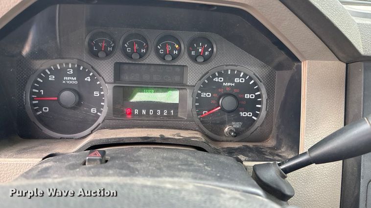 image for item FB0779 2008 Ford F250 Super Duty pickup truck