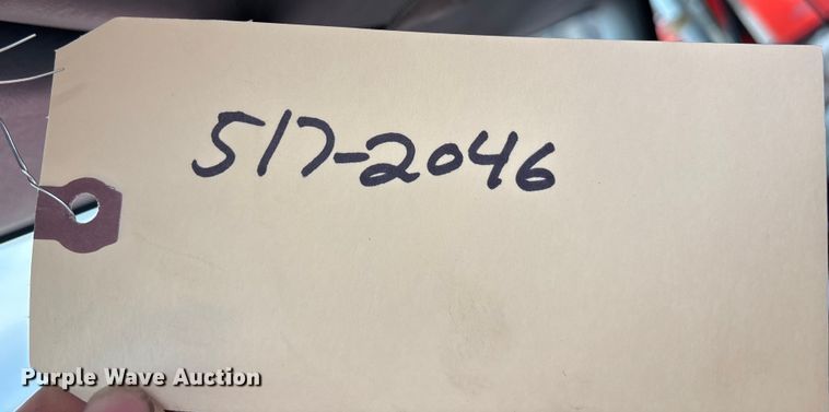 image for item FB0780 2007 International 7300 oil distributor truck