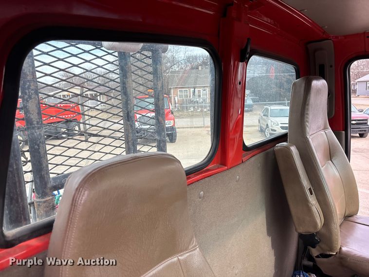 image for item FB0781 2006 Sterling L9500 Series semi truck