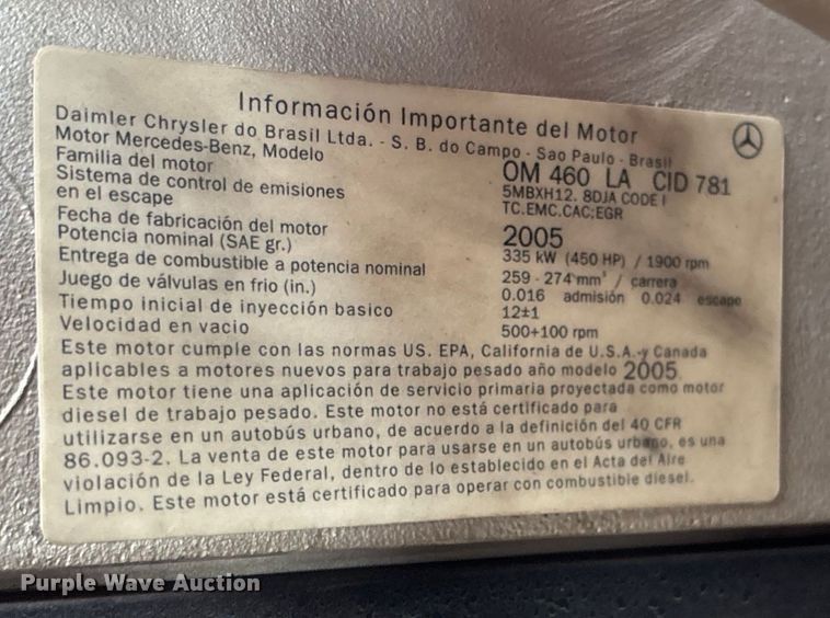 image for item FB0781 2006 Sterling L9500 Series semi truck