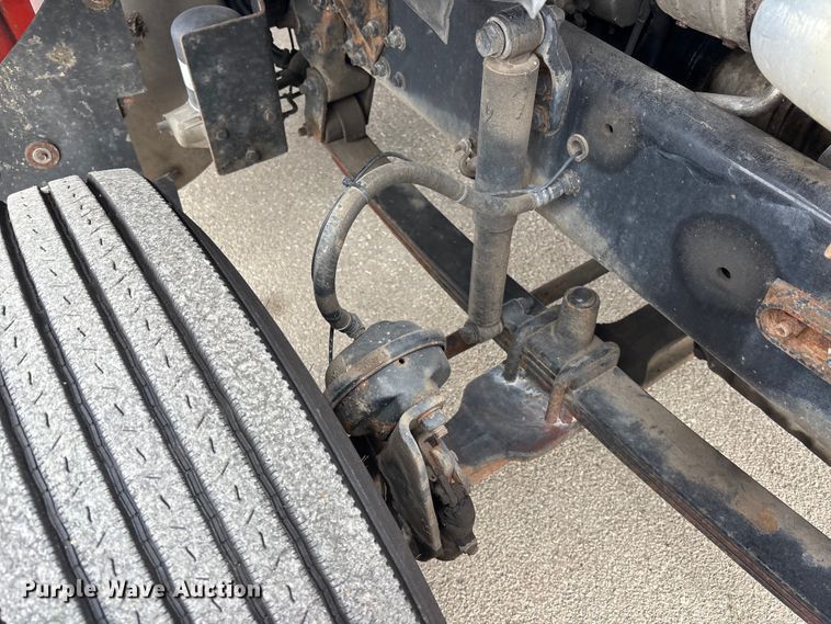 image for item FB0781 2006 Sterling L9500 Series semi truck