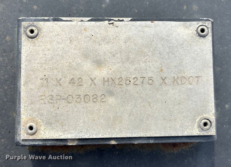 image for item FB0782 2006 Sterling L7500 dump truck