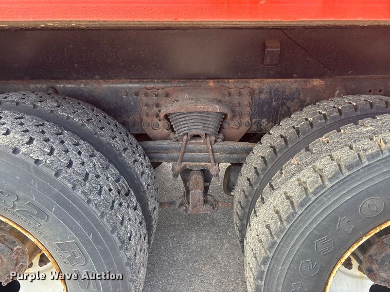 image for item FB0782 2006 Sterling L7500 dump truck