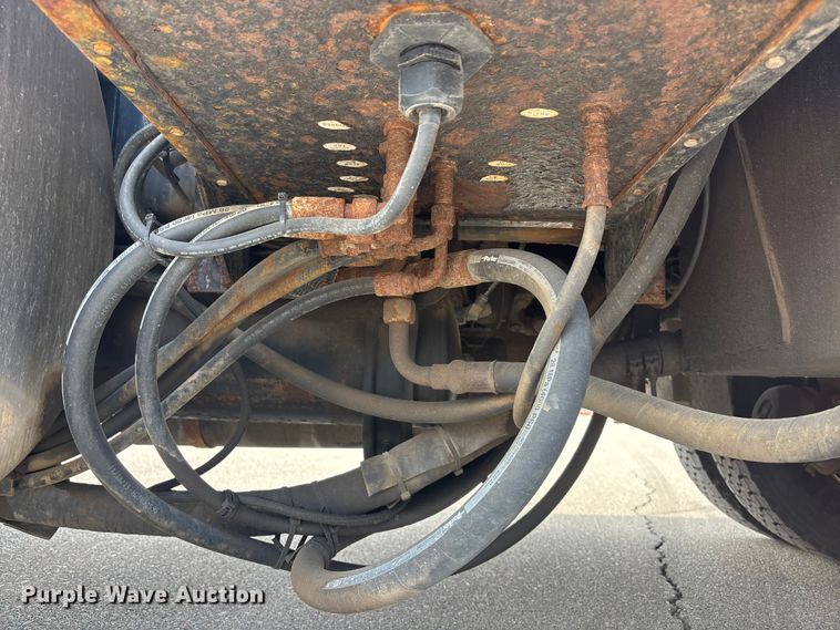 image for item FB0782 2006 Sterling L7500 dump truck