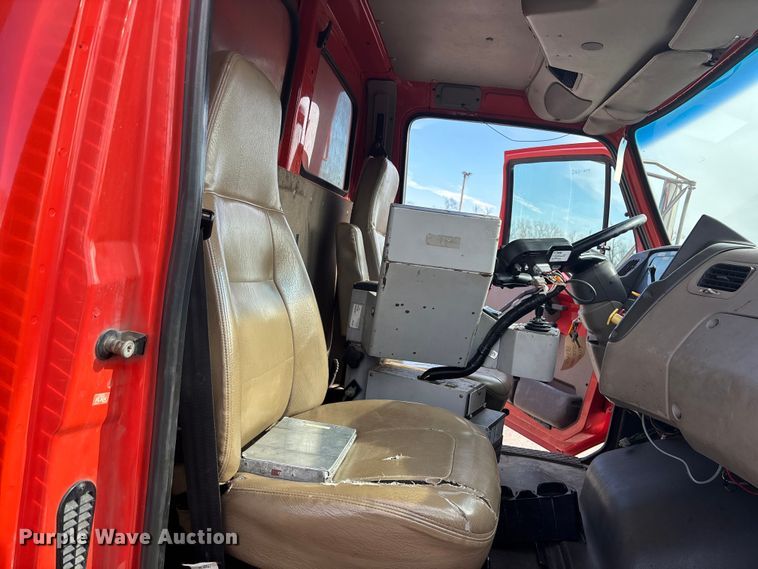 image for item FB0782 2006 Sterling L7500 dump truck