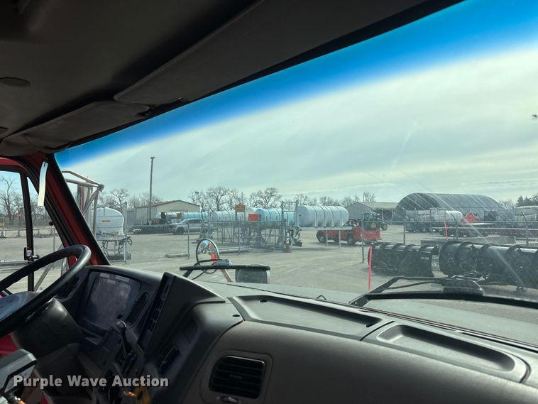 image for item FB0782 2006 Sterling L7500 dump truck