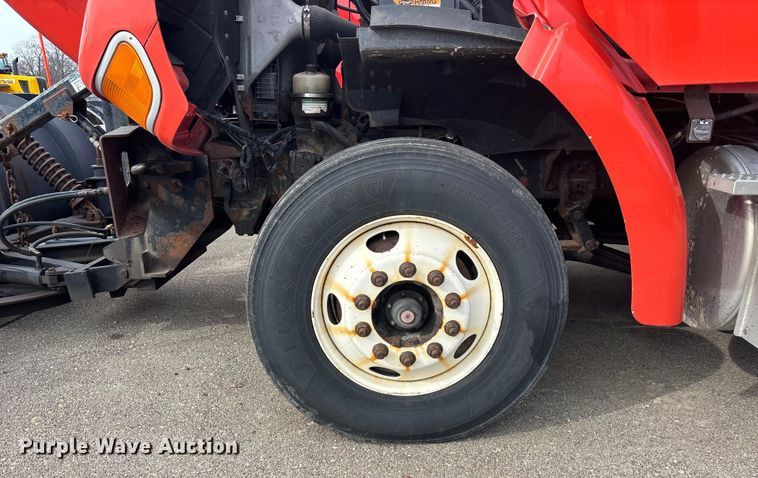 image for item FB0782 2006 Sterling L7500 dump truck