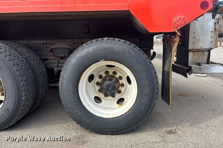 image for item FB0782 2006 Sterling L7500 dump truck