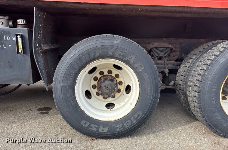 image for item FB0782 2006 Sterling L7500 dump truck