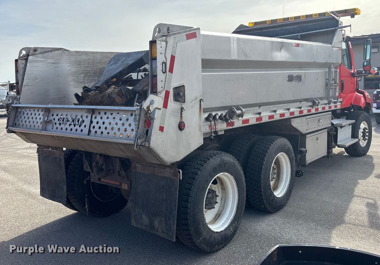 image for item FB0783 2015 Freightliner 108SD dump truck