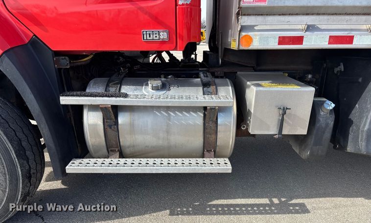 image for item FB0783 2015 Freightliner 108SD dump truck