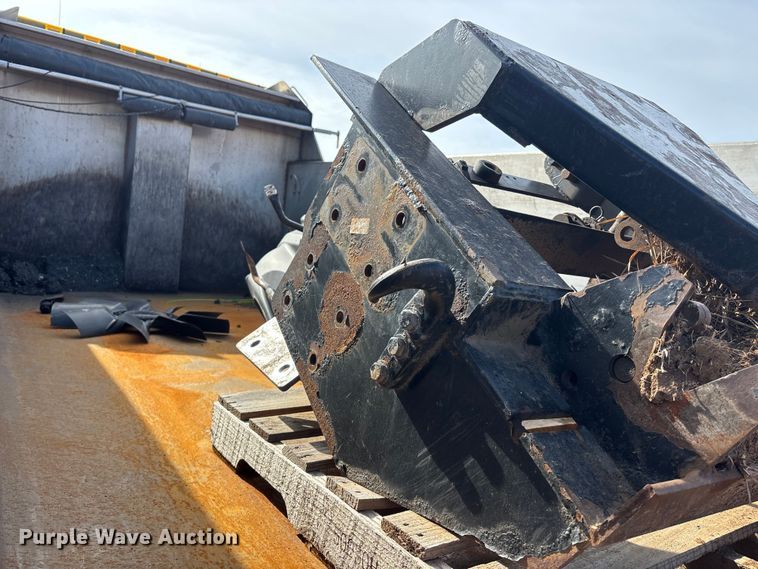 image for item FB0783 2015 Freightliner 108SD dump truck