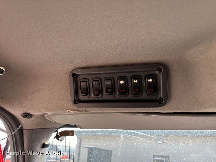 image for item FB0783 2015 Freightliner 108SD dump truck