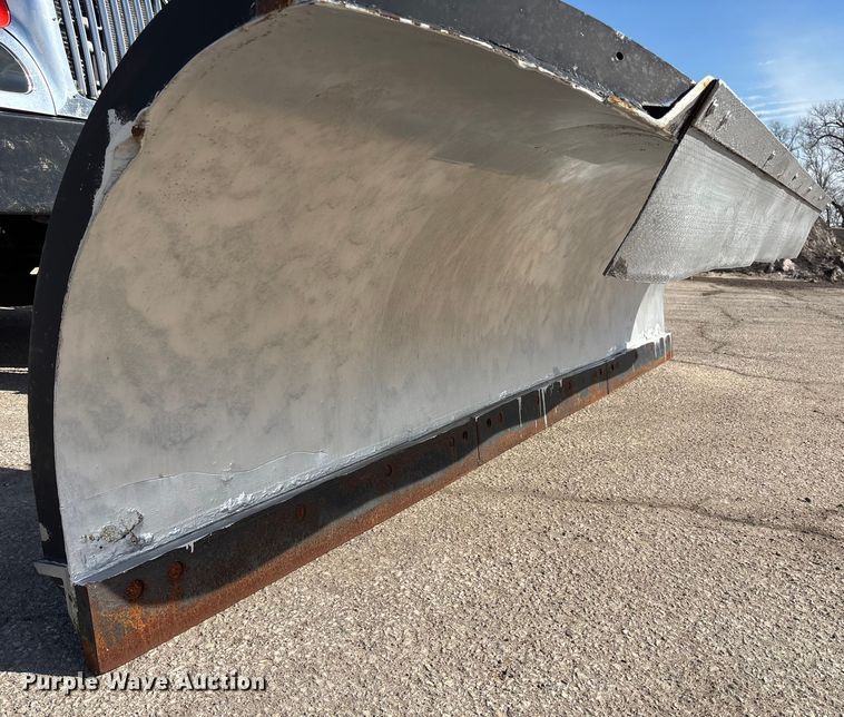 image for item FB0784 2007 International 7500 dump truck