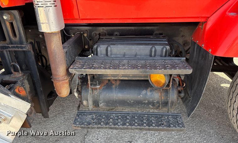 image for item FB0784 2007 International 7500 dump truck